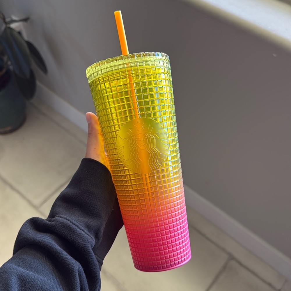NEW never used, Starbucks Venti Cold Tumbler Summer 2022 - Lemon Pink Gradient